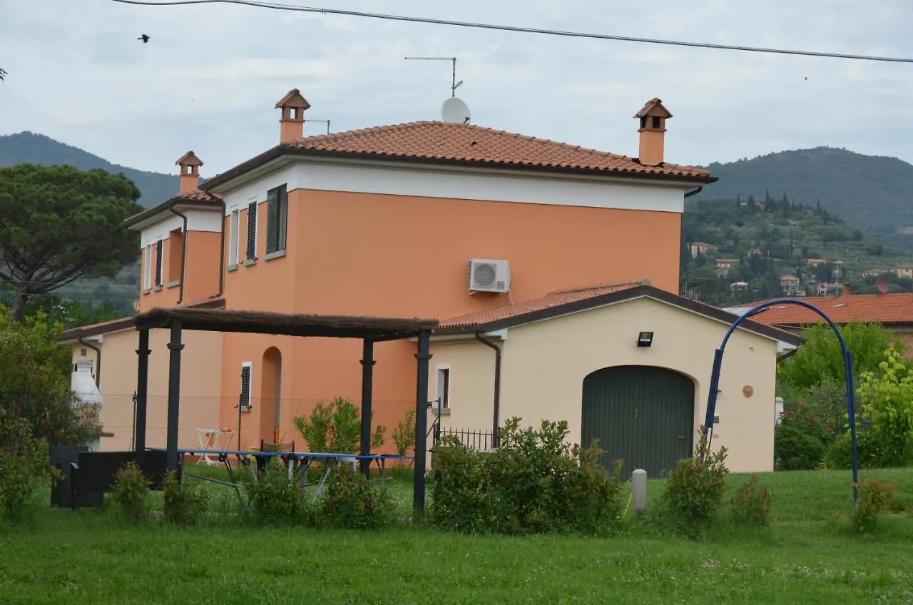Casa Dei Girasoli Castiglion Fiorentino 0*,